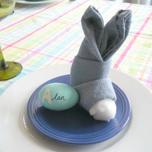 easter-table easter-projects