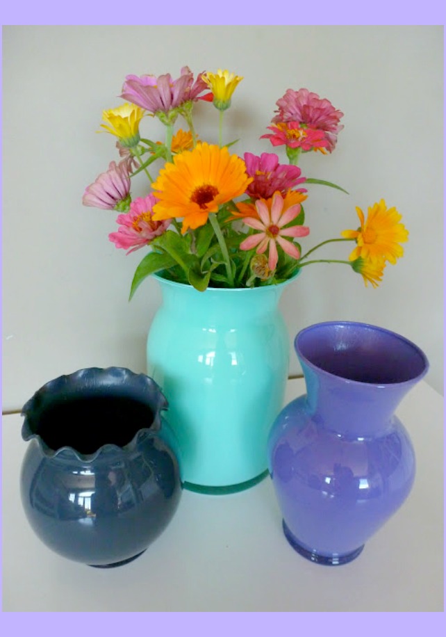 DIY Vase Makeover: Transforming Cheap Glass Vases with Paint