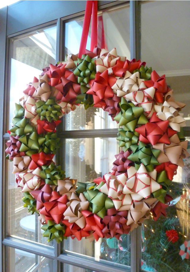 Wreath made from Christmas bows