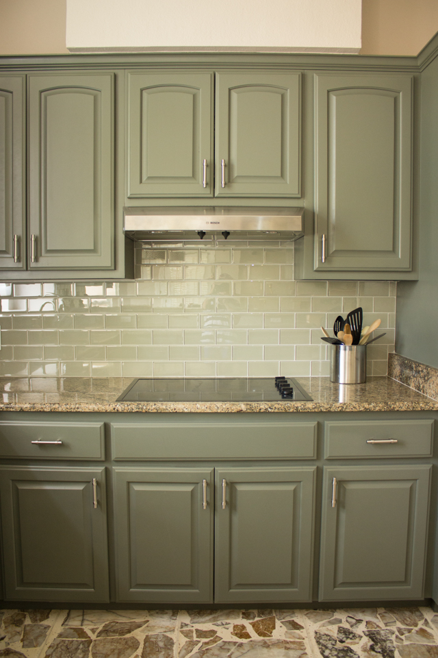 Kitchen cabinets with Sherwin-Williams Thunderous paint