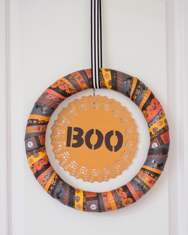 Halloween Boo Wreath made from washi tape #halloweenwreaths