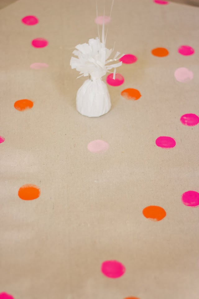 polka-dot-tablecloth