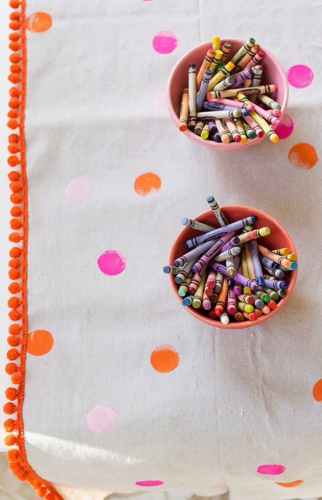 polka-dot-tablecloth