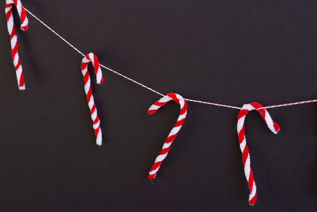 Candy Cane Garland - Design Improvised