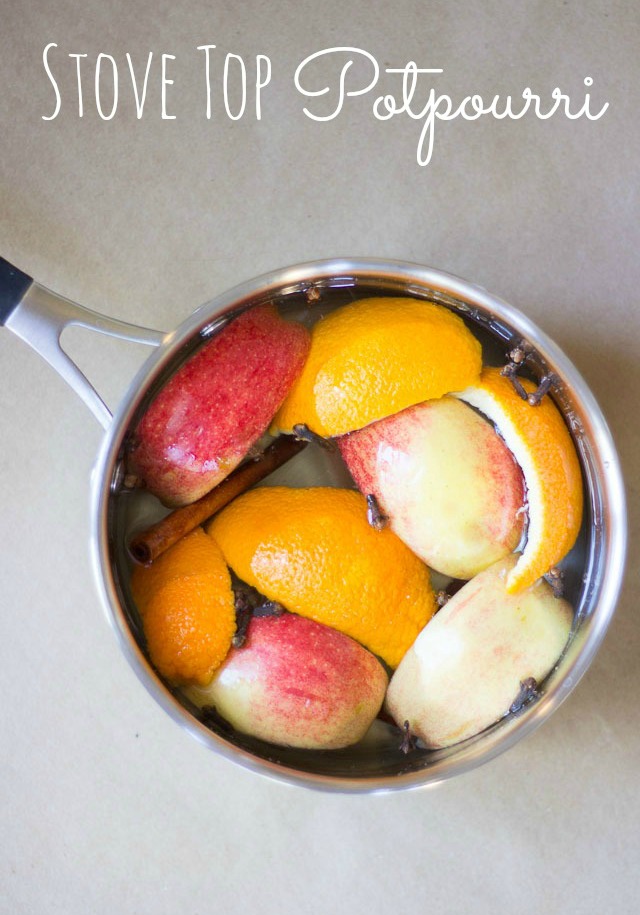 Christmas Stovetop Potpourri Recipe