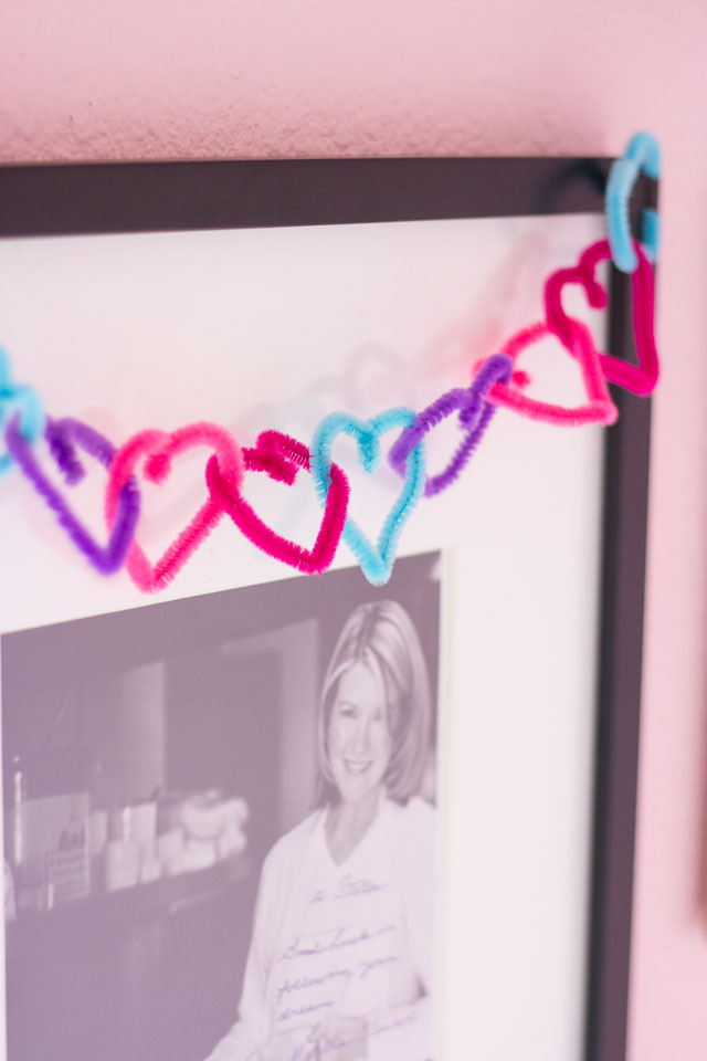 Valentine Heart Garland with Pipe Cleaners and Beads - Jinxy Kids