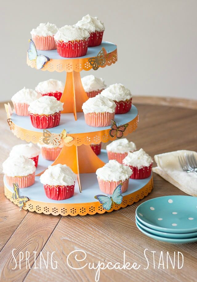 DIY cupcake stand