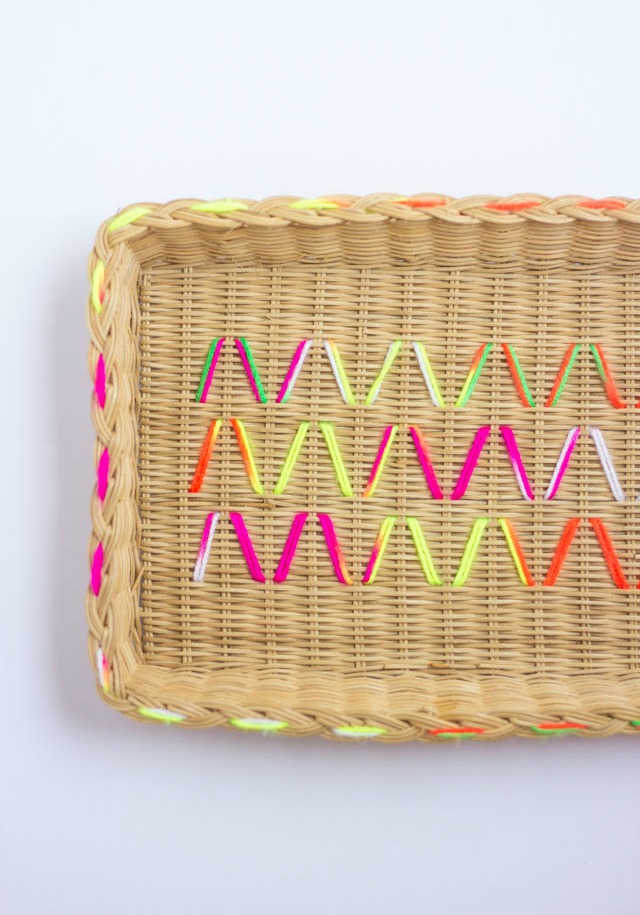 How to embroider with yarn on baskets