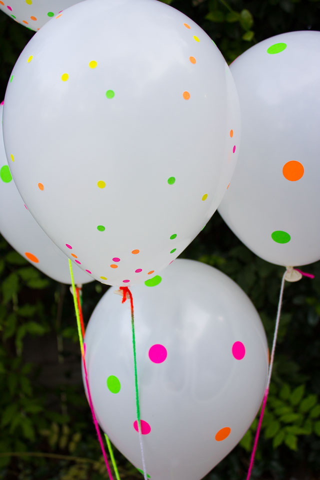 DIY Neon Sticker Balloons!