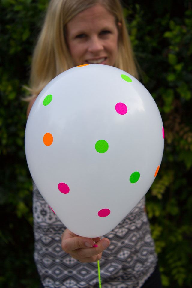 DIY Neon Sticker Balloons!