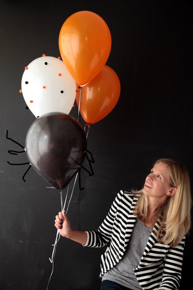 DIY Halloween balloons || Design Improvised blog