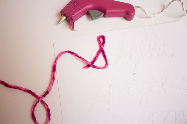 Simple yarn name art - perfect for a child's room || Design Improvised blog