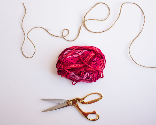 How to make a yarn garland || Design Improvised blog