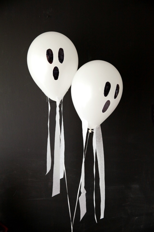 How to make Halloween ghost balloons #halloweenballoons #ghostballoons