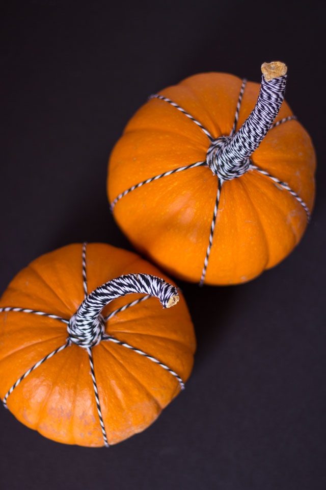 Pumpkin decorating ideas - wrap the stem in baker's twine for a modern look! http://designimprovised.com