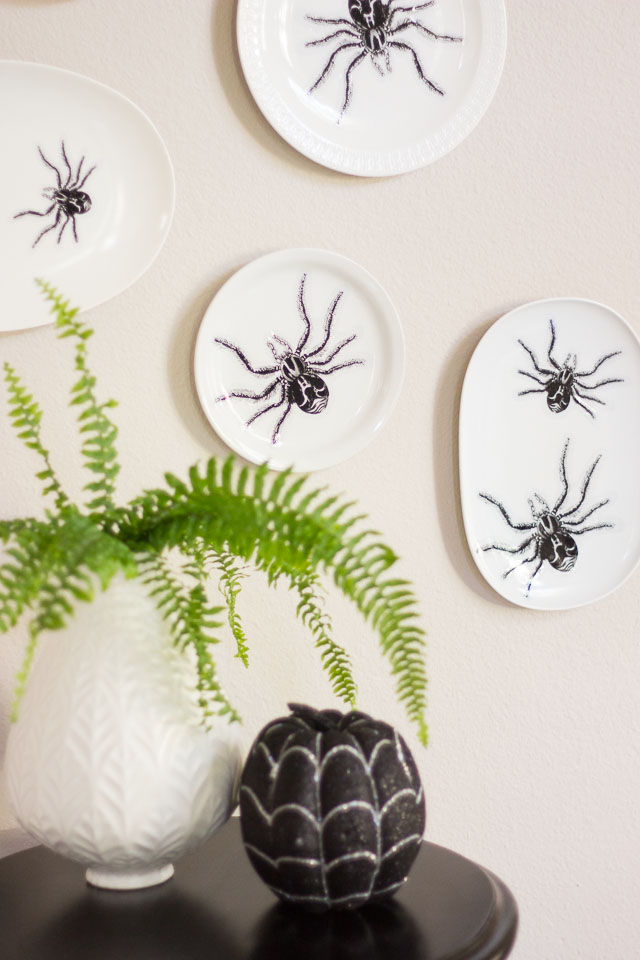 Thrift Store DIY: Spider Wall Art