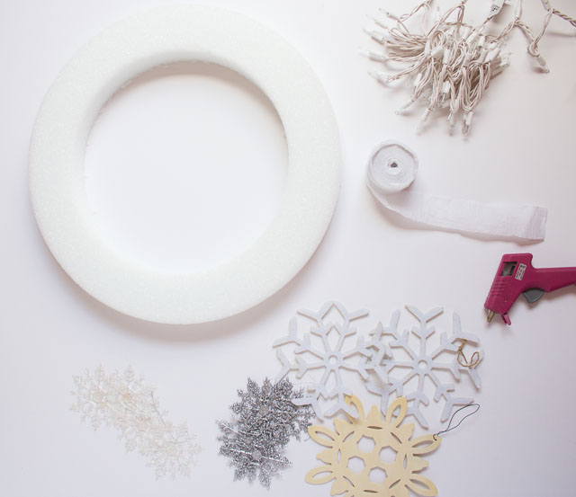 Glowing Snowflake Wreath - Design Improvised