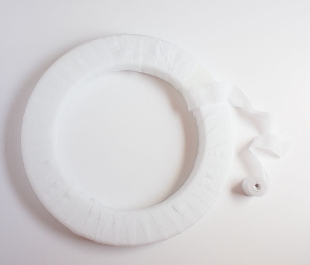 How to cover a styrofoam wreath