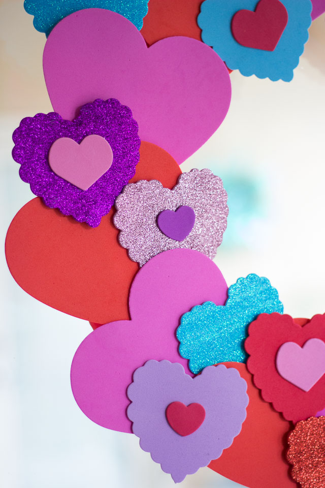 Valentine's Day heart wreath - made for under $15 from inexpensive foam hearts! || http://www.designimprovised.com