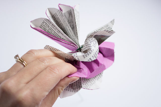 How to make paper flowers