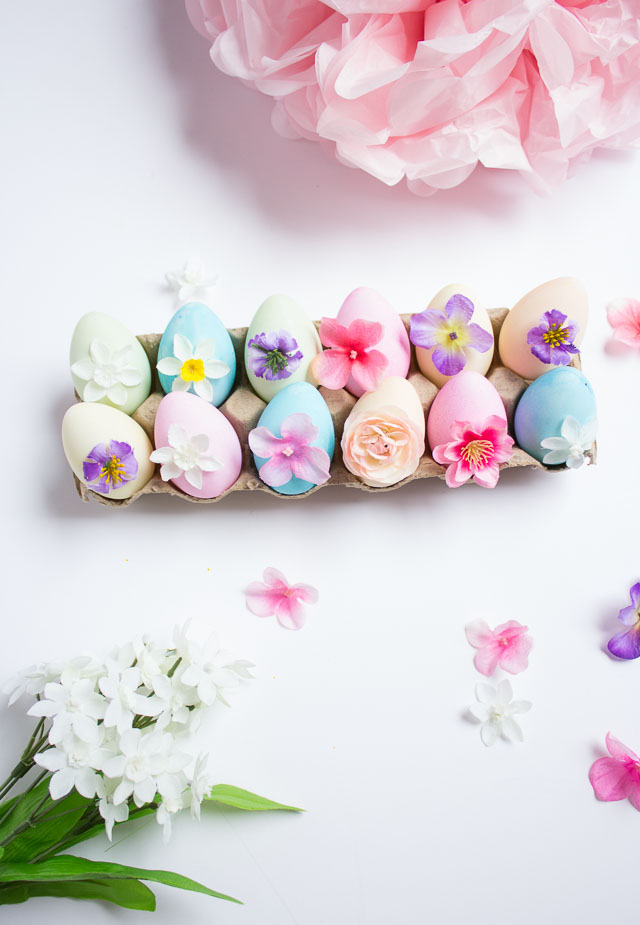 Gorgeous DIY Floral Easter Eggs