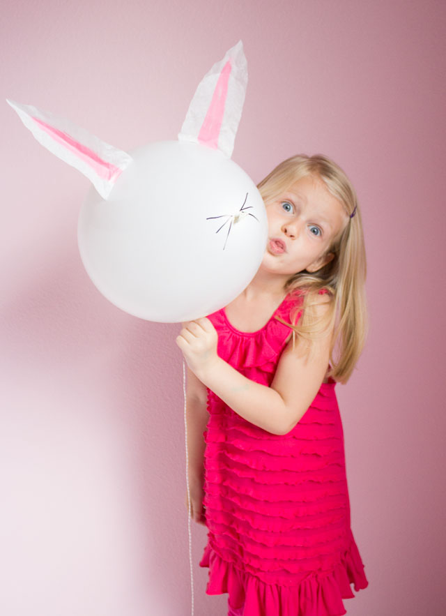 The cutest Easter bunny balloons!