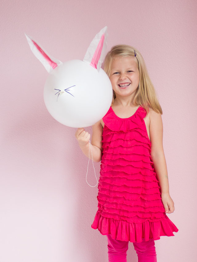 The Cutest DIY Easter Bunny Balloons!