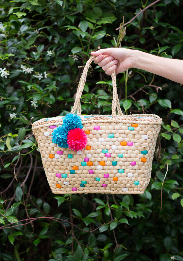 DIY summer straw painted beach bag