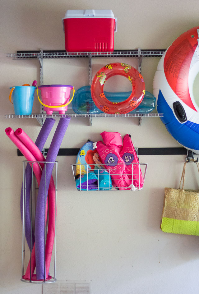 Garage Organization is a Snap with Rubbermaid FastTrack #Weave