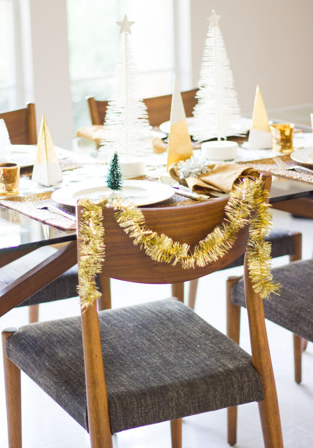 Winter wonderland christmas table setting