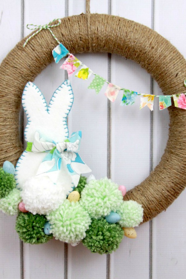 DIY Jute and Pom-Pom Easter Bunny Wreath - so cute!