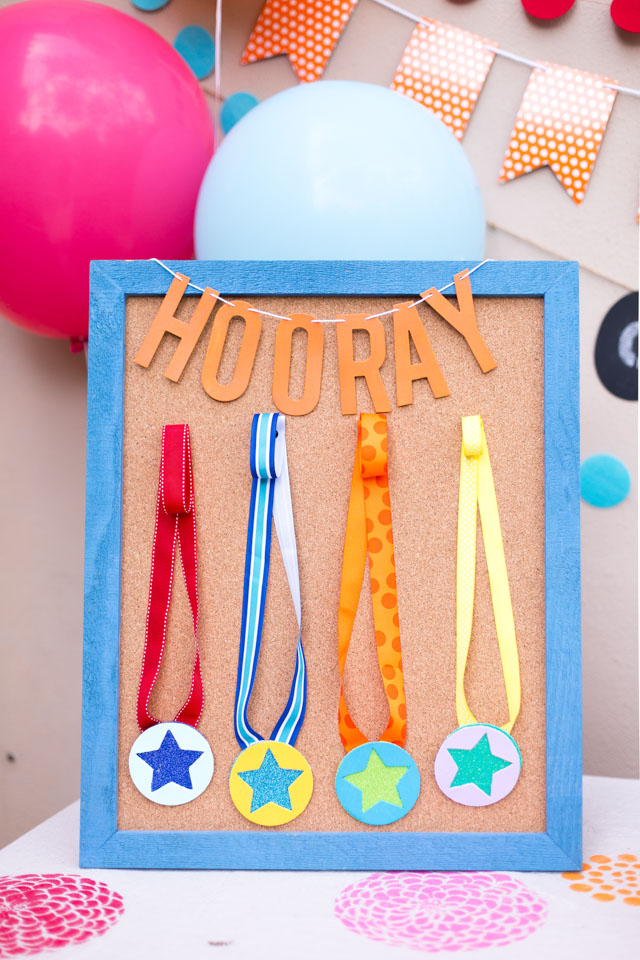 Host a field day themed party at home!