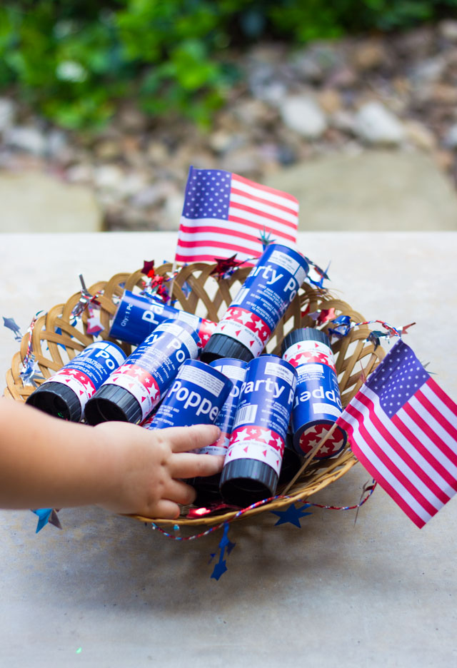 Patriotic confetti poppers - a kid-friendly alternative to fireworks!