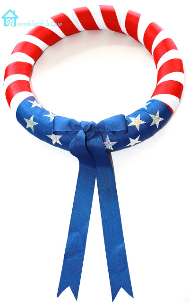 American flag wreath - made with a pool noodle. So clever!