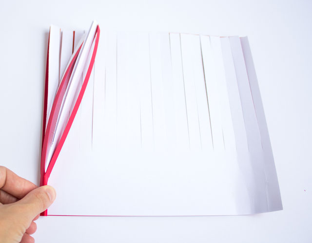 How to make paper fireworks from fringed card stock