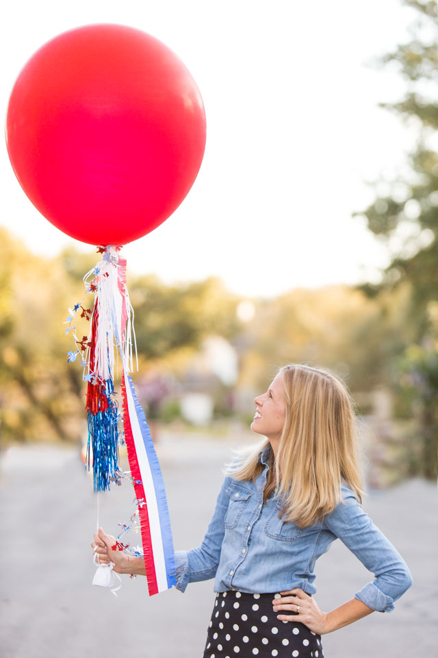 Make a giant DIY patriotic balloon for your 4th of July or Memorial Day party!