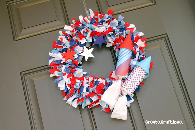 Firecracker rag wreath - great 4th of July wreath idea!