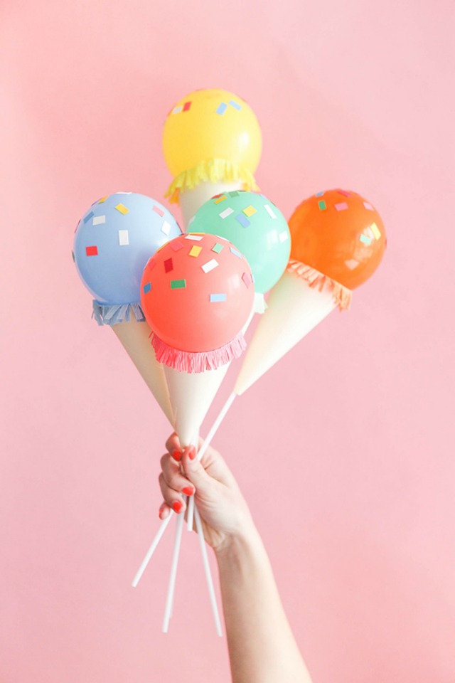 Ice cream cone balloons!
