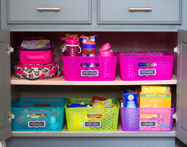 How to create a school lunch station - this is a lifesaver in our home!