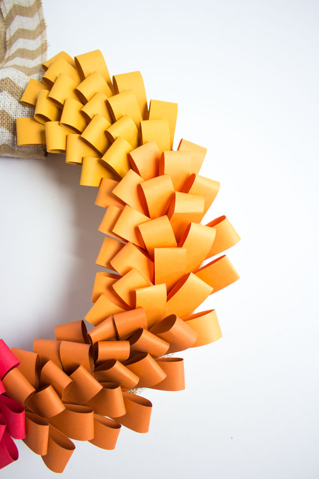 Make this beautiful ombre wreath out of paper strips - so easy!