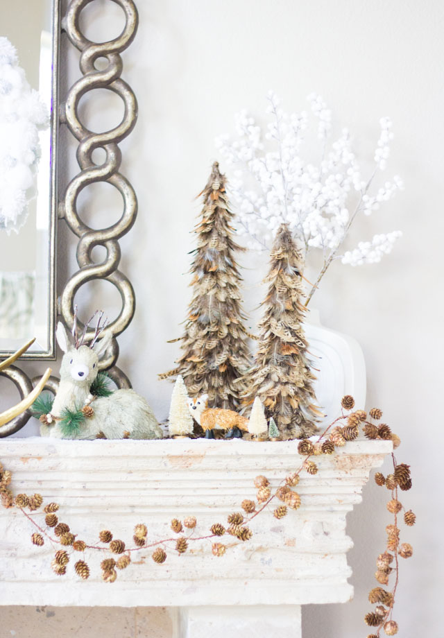 Modern winter Christmas mantel ideas