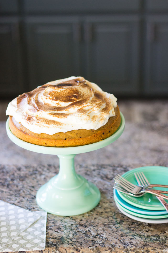 Pumpkin spice latte cake - delicious and so easy to make!