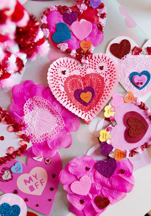 How To Make Your Very Own DIY Valentine's Postcards - Free Template!