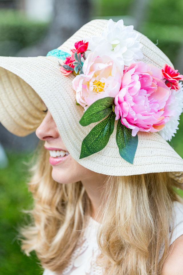 cream hat