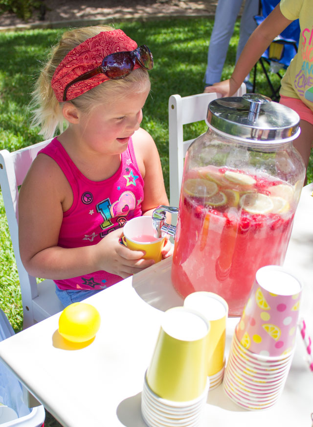 how to have a lemonade stand for kids