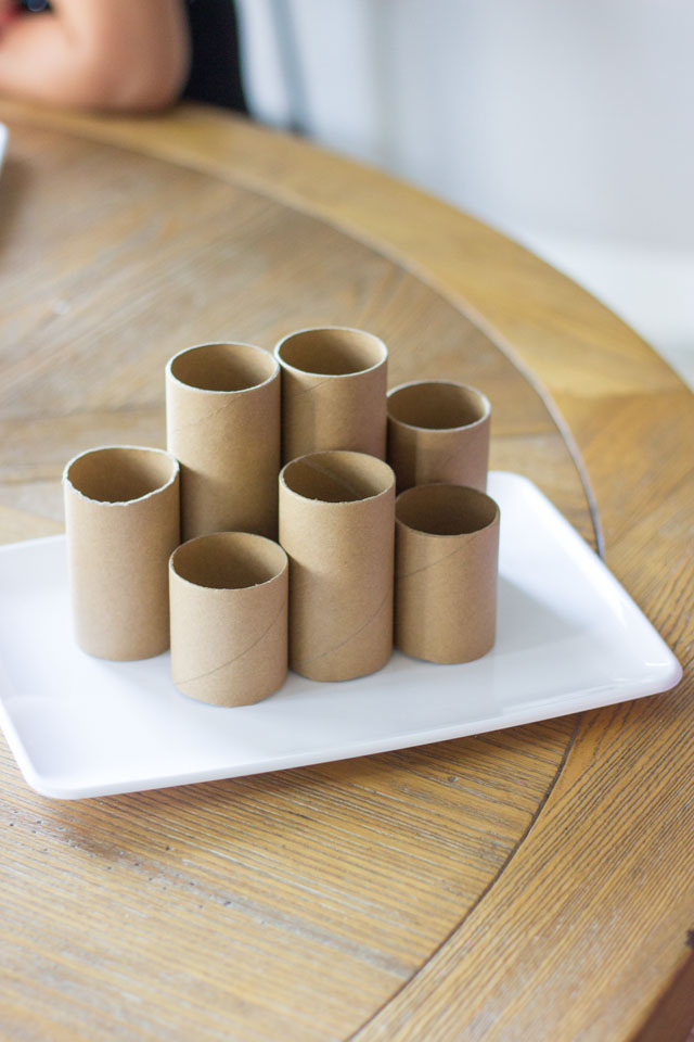 How to make a toilet paper roll desk organizer