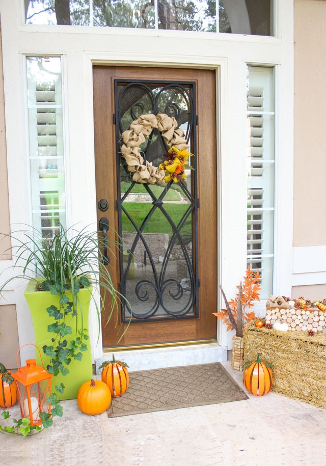 Five Steps to a Fab Fall Front Porch - Made by Carli