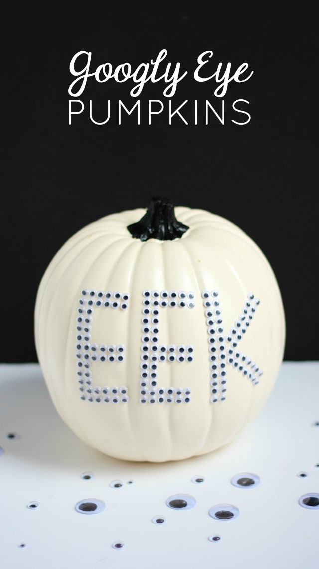 Make these fun googly eye pumpkins in minutes with EEK and BOO stickers! Make these fun googly eye pumpkins in minutes with EEK and BOO stickers!
