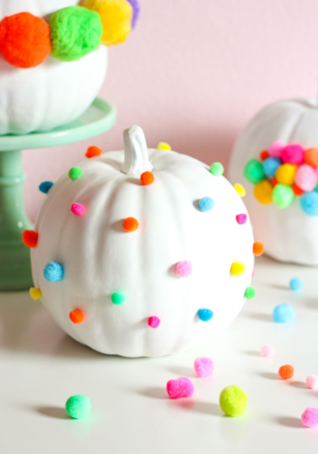 DIY Pom-Pom Pumpkins