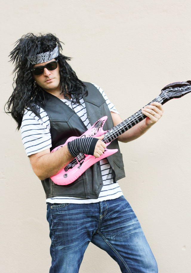 Love this 80s rocker costume idea for guys - that wig!